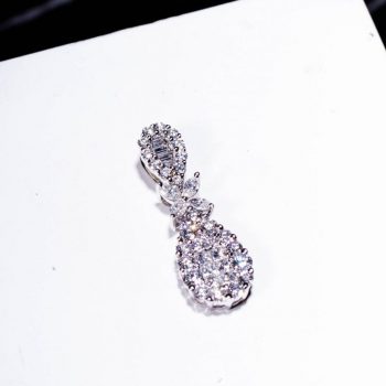 Jewelry 884