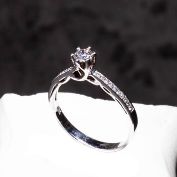 Jewelry 941